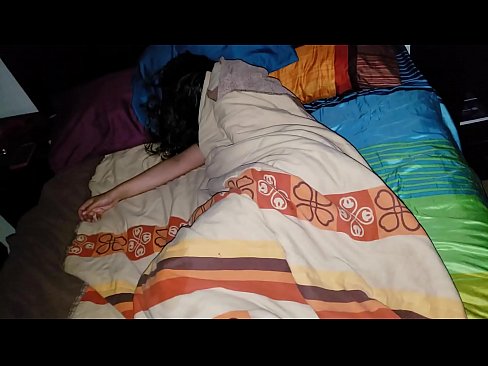 ❤️ Stepson ag bualadh lena leasmháthair óg agus í ina codladh. ️  Porn fb  ag ga.massagecenter-yalta.ru ❌❤