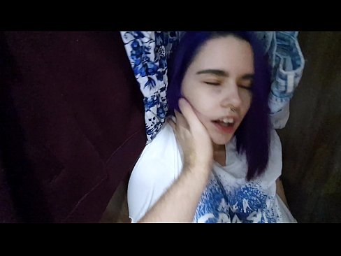 ❤️ Aimsíodh mo SIS sa closet agus chabhraigh sí cum ️  Porn fb  ag ga.massagecenter-yalta.ru ❌❤